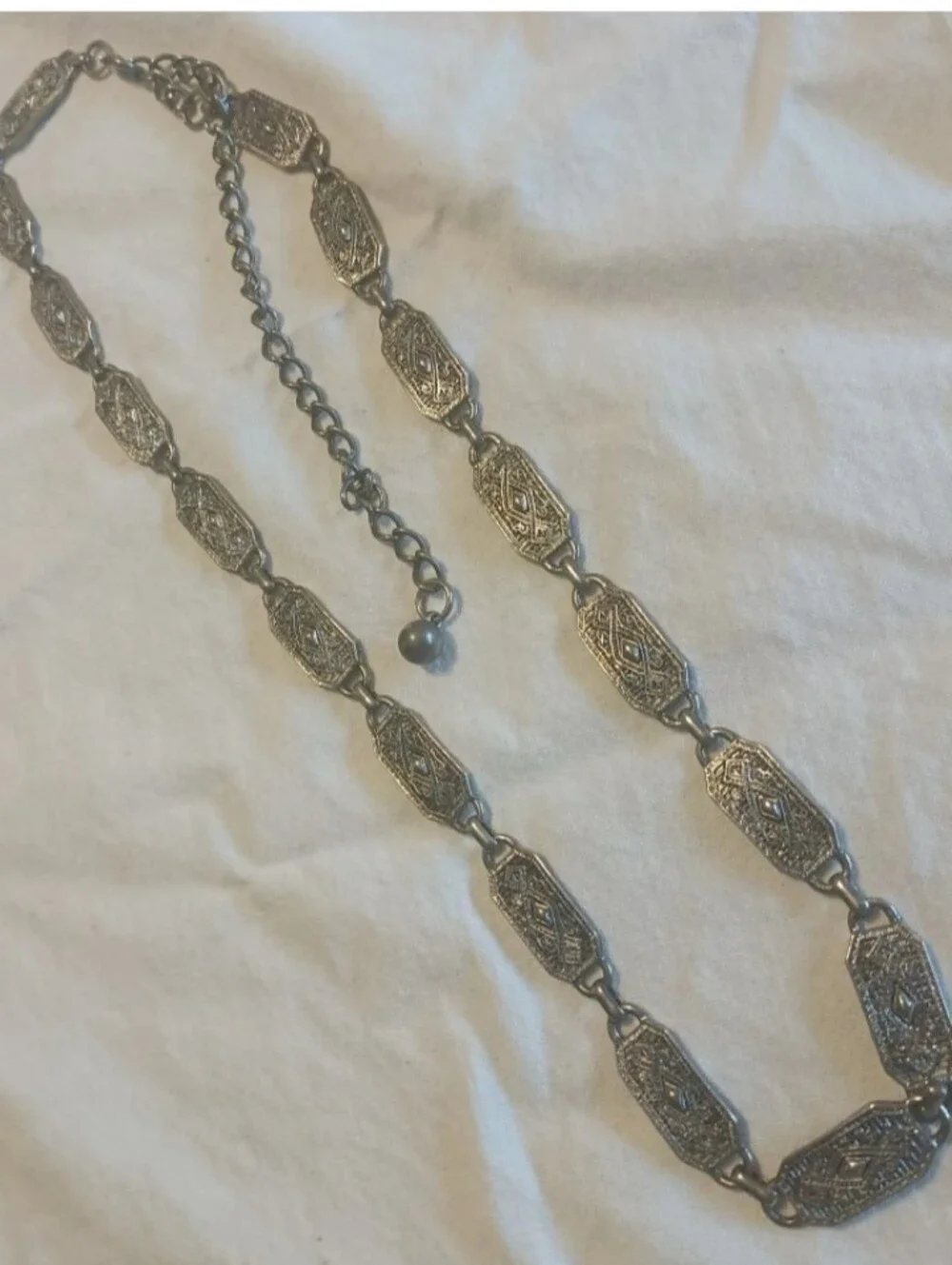 Antique-Style Silver Tone Filigree Link Belt